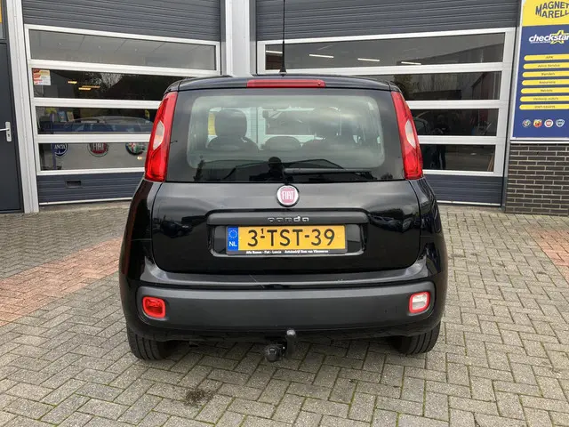 Fiat Panda 0.9 TwinAir Edizione Cool 2014 Benzine 9