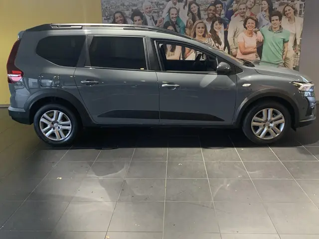 Dacia Jogger 1.0 TCe 110 Expression 7p. 2023 Benzine 13