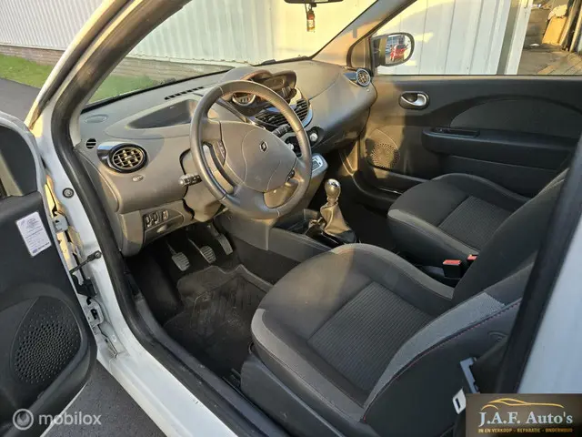 Renault Twingo 1.2 Airco Cruise LMV Nw APK!! 2013 Benzine 11