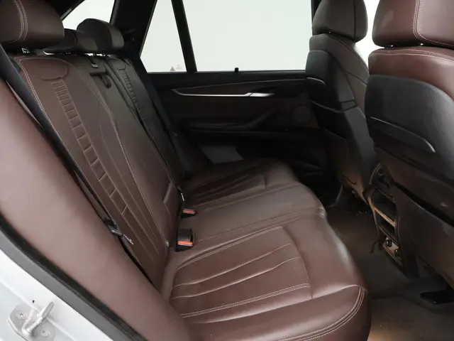 BMW X5 xDrive40e HYBRID 2015 Hybride Benzine 9