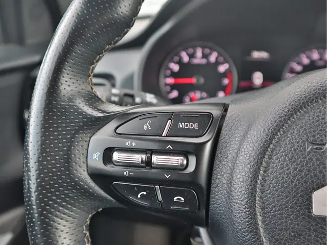 Kia Rio 1.0 T-GDi MHEV GT-Line 2023 Benzine 11