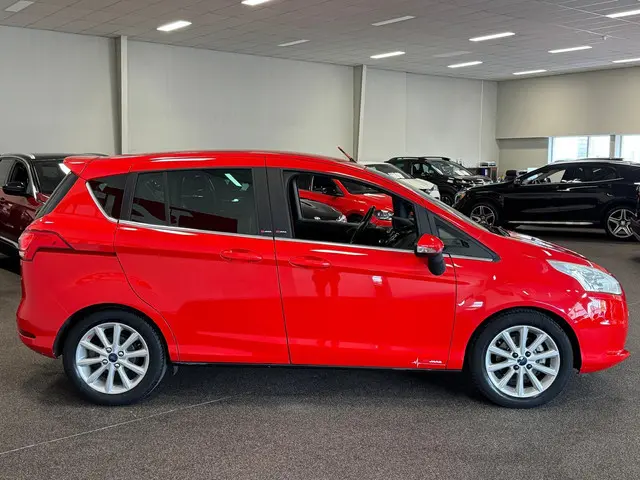 Ford B-MAX 1.0 EcoBoost Titanium 2015 Benzine 6