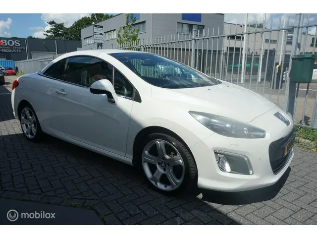 Peugeot 308 CC 1.6 THP Roland Garros 2014 Benzine 5