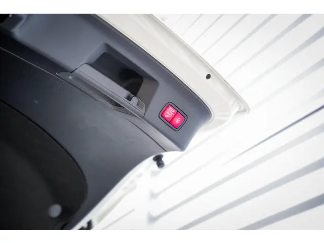 Mercedes-Benz GLE Coupé 43 AMG 4MATIC 2015 Benzine 29