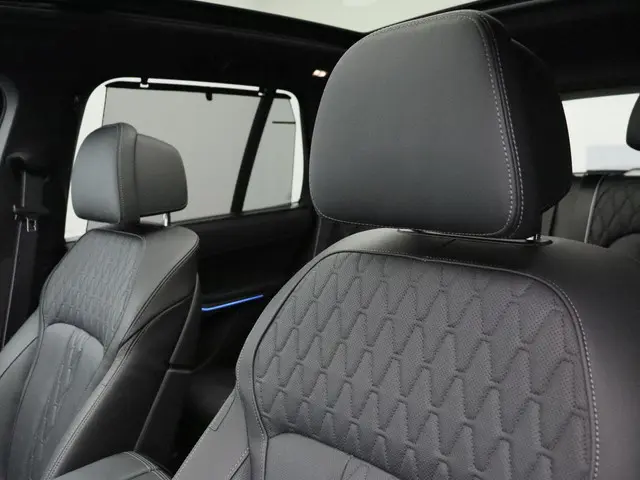 BMW X5 xDrive50e 2025 Hybride Benzine 13