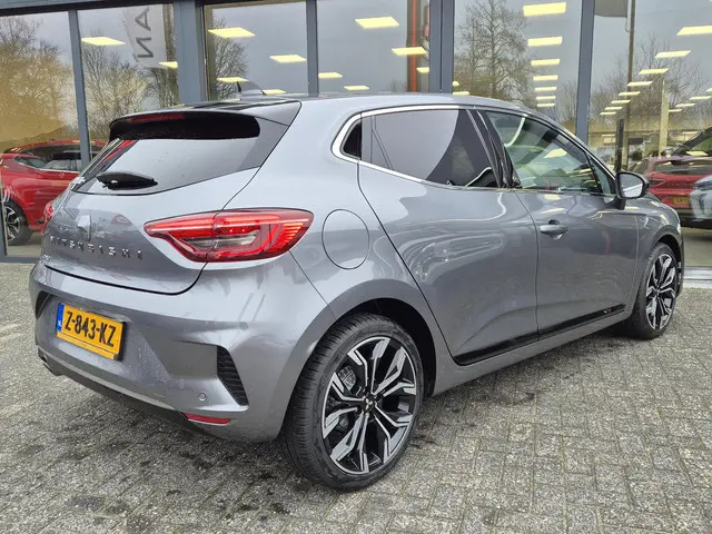 Mitsubishi Colt 1.0T MT First Edition 2024 Benzine 2