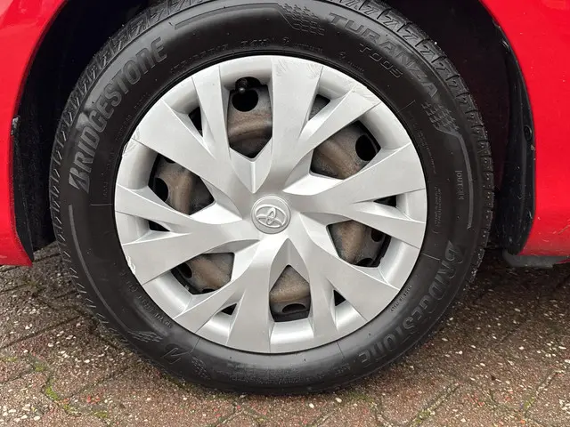 Toyota Yaris 1.0 VVT-i Comfort 2018 Benzine