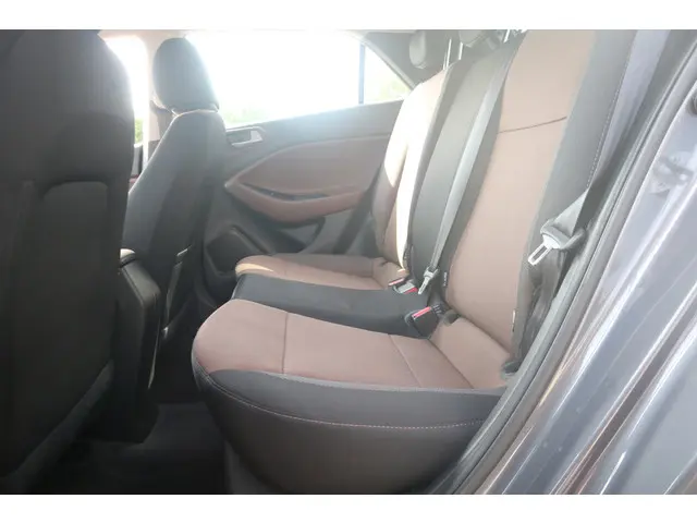 Hyundai i20 1.0 T-GDI Comfort 2018 Benzine 5