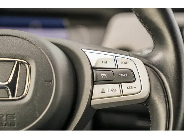 Honda Jazz 1.5i e:HEV CROSSTAR 2023 Hybride Benzine 18