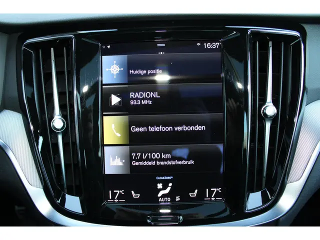 Volvo S60 2.0 B5 R-Design/pano/leer 2021 Hybride Benzine 34