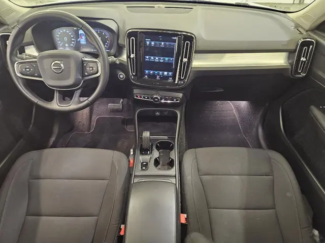 Volvo XC40 1.5 T3 Business Pro 2020 Benzine 4