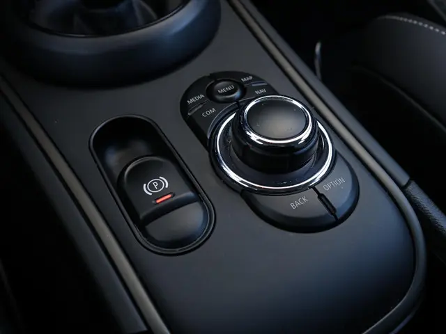 MINI Countryman Mini 1.5 Cooper Classic 2022 Benzine 28