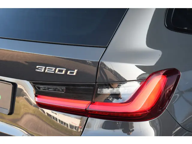 BMW 3 Serie Touring 320d M-Sport 2024 Diesel 30
