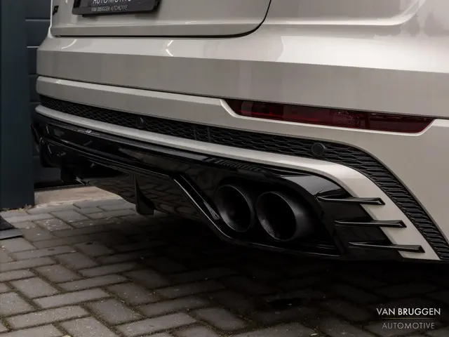 Audi Q8 60 TFSI e quattro S-Line 2021 Hybride Benzine 40