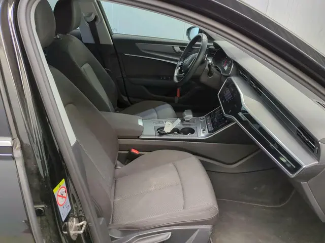 Audi A6 Avant 40 TFSI 204pk Pro line 2021 Benzine 16