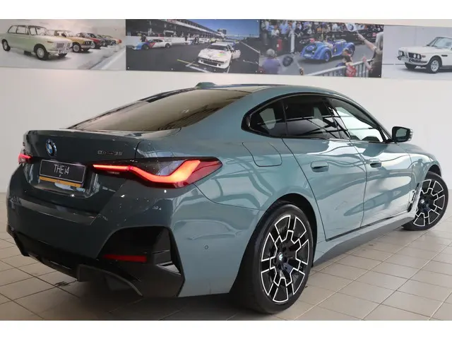 BMW i4 eDrive35 2025 Elektrisch 2