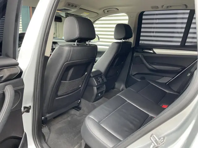 BMW X3 SDrive20i Business |automaat| 2015 Benzine 14