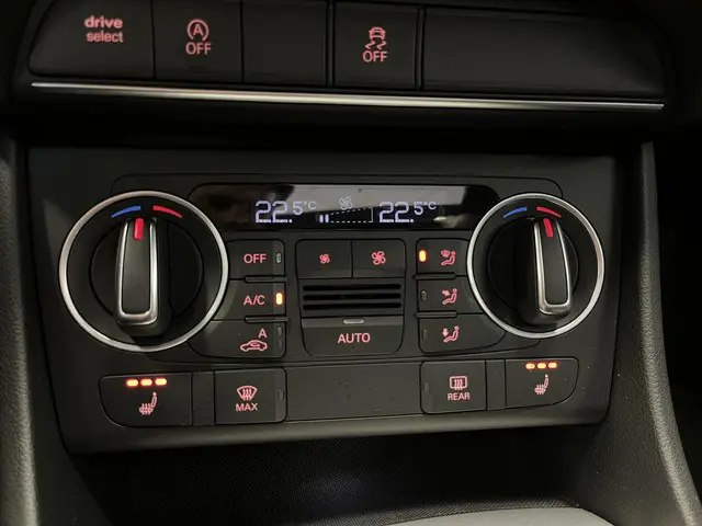 Audi Q3 1.4 TFSI CoD S-line 2018 Benzine 43