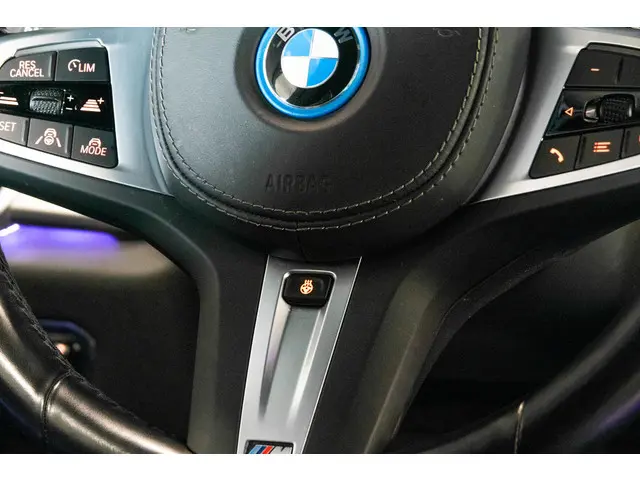 BMW X5 xDrive45e High Executive 2022 Hybride Benzine 33