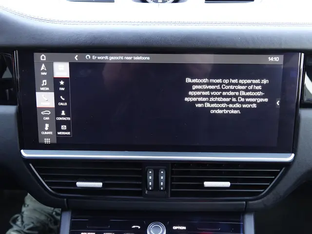 Porsche Cayenne 3.0 E-Hybrid 2018 Hybride Benzine 29