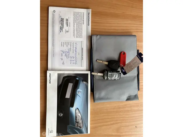 Peugeot Partner bestel 122 1.6 e-HDI AIRCO 2012 Diesel 17