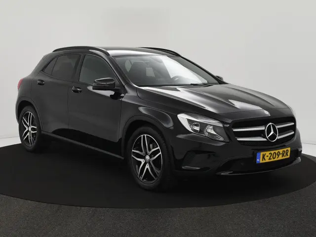 Mercedes-Benz GLA 180 Ambition AUTOM. 2016 Benzine 5
