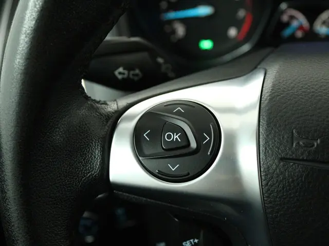 Ford Focus Wagon 1.0 EcoBoost Titanium 2014 Benzine 13