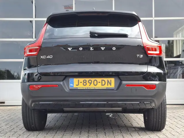 Volvo XC40 1.5 T3 R-Design 2020 Benzine 4