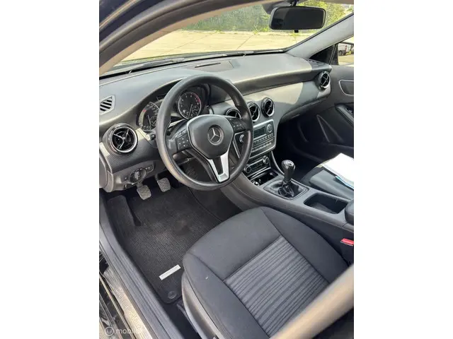 Mercedes-Benz A-Klasse 180 Ambition 2014 Benzine 12