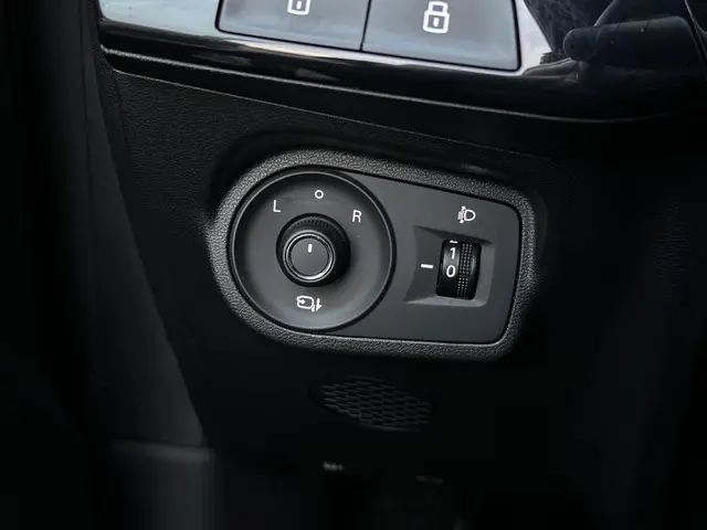 MG MG3 Hybrid+ 1.5 Hybrid+ Luxury 2024 Hybride Benzine 38