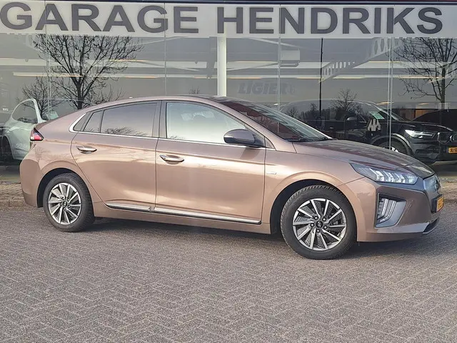 Hyundai IONIQ Comfort EV 38 kWh 2020 Elektrisch 4