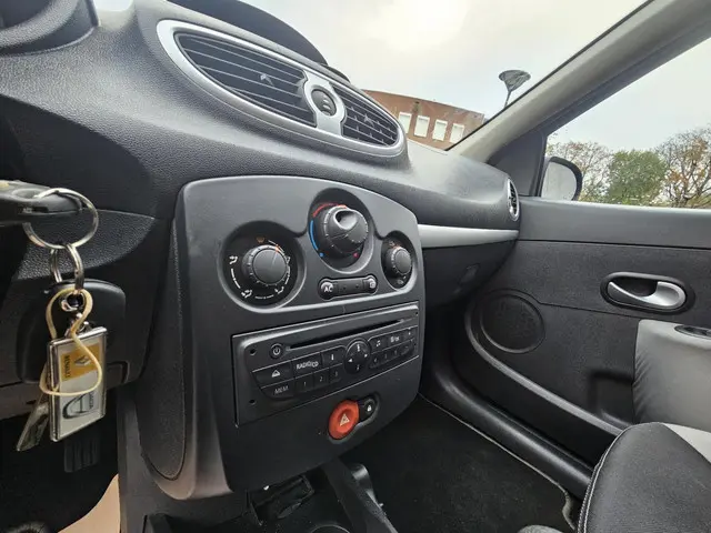 Renault Clio 1.2 16V NAP Airco Cruise 2012 Benzine 13