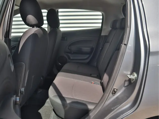 Mitsubishi Space Star 1.0 Cool+ Automaat 2019 Benzine 16