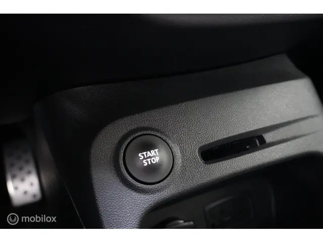 Renault Captur 1.3 TCe Version S 2019 Benzine 30