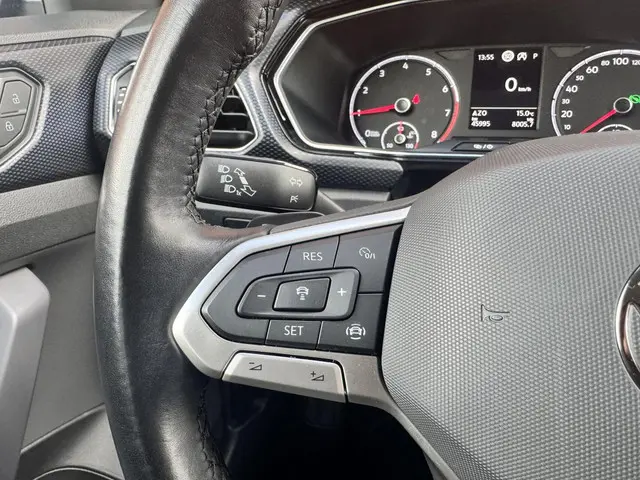 Volkswagen T-Cross 1.0 United 2021 Benzine 27