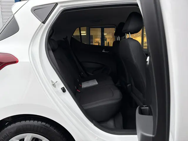 Hyundai i10 1.0i Premium 2019 Benzine 6