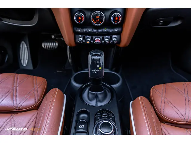 MINI Cooper Cabrio Mini 2.0 John Works 2021 Benzine 29