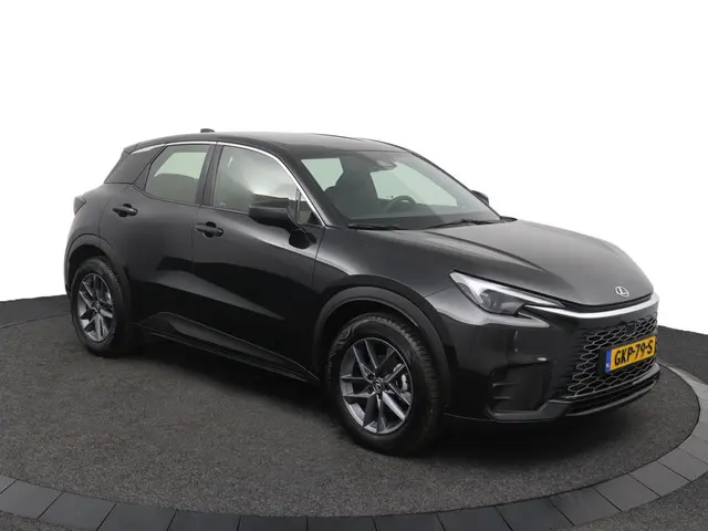 Lexus LBX 2WD 2024 Hybride Benzine 13