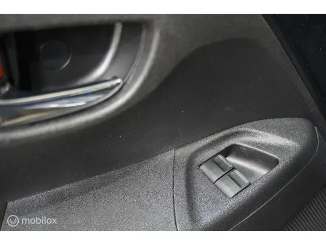 Peugeot 108 1.0 e-VTi Allure TOP! 2018 Benzine 35