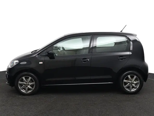 Volkswagen up! 1.0 cheer up! BlueMotion 2013 Benzine 6
