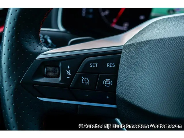 SEAT Arona 1.0 TSI FR Business Intense 2022 Benzine 26