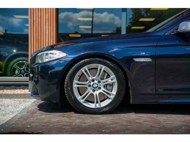 BMW 5 Serie M550xd 2012 Diesel 12