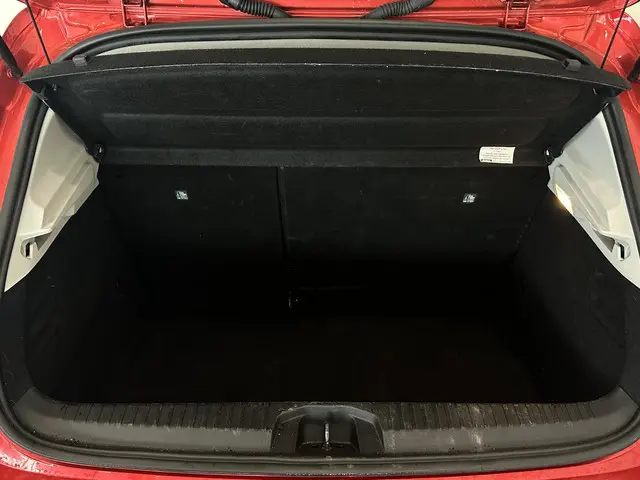 Renault Clio 1.0 TCe 100 Intens 2020 Benzine 9