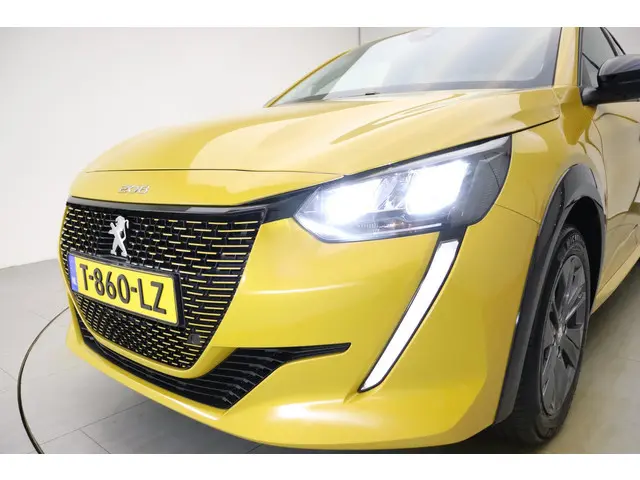 Peugeot e-208 EV Allure Pack 50 kWh 2022 Elektrisch 25