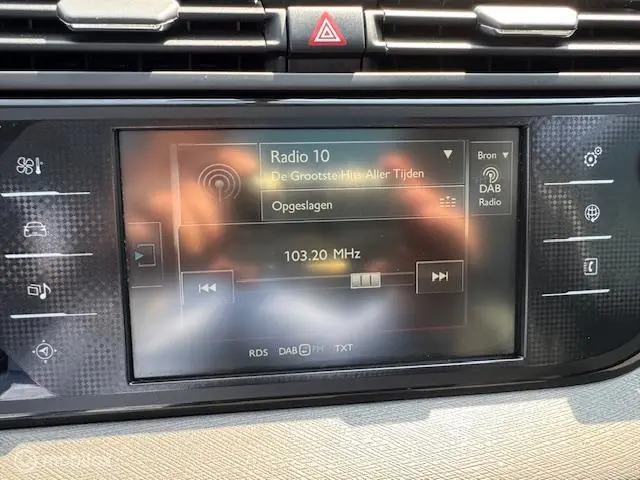 Citroën Grand C4 Picasso 1.6 e-THP Business 2016 Benzine 37