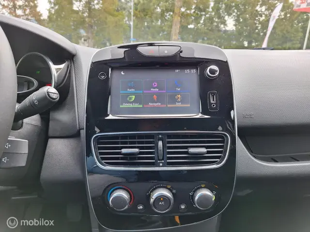 Renault Clio ESTATE 0.9 TCe LIMITED 2018 Benzine 20
