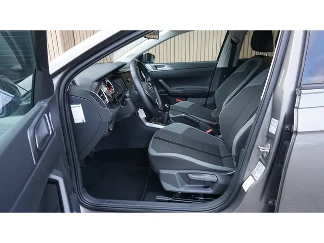 Volkswagen Polo 1.0 TSI 95PK Highline 5Drs 2018 Benzine