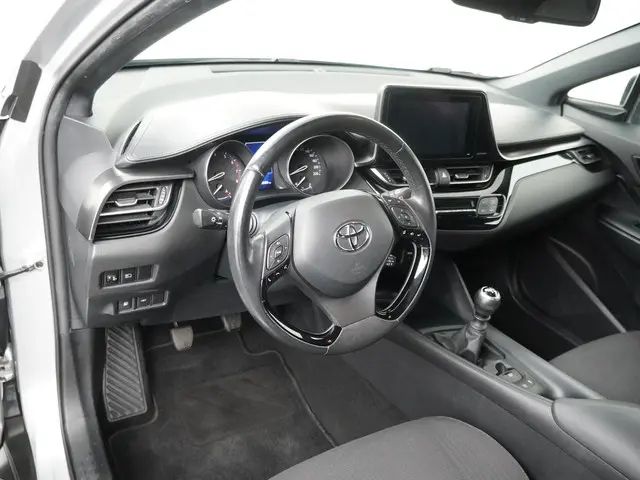 Toyota C-HR 1.2 Dynamic 2016 Benzine 12