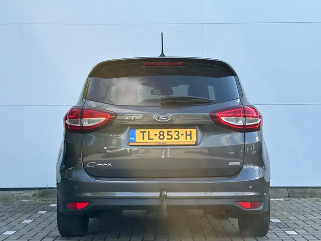 Ford C-MAX 1.5 Titanium 2018 Benzine 19