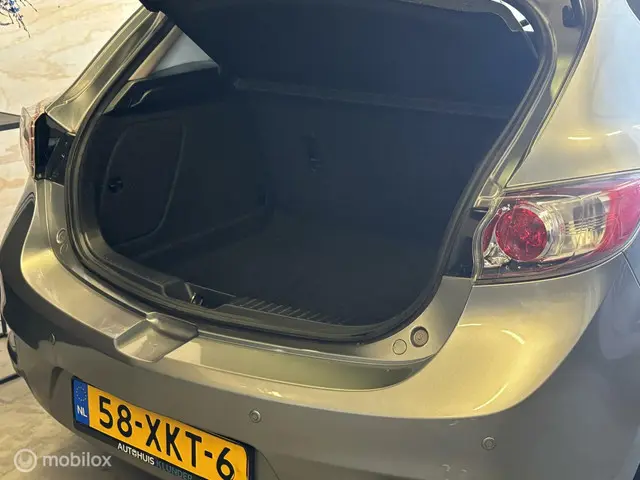 Mazda 3 1.6 Business * Dealer onderhouden * 2012 Benzine 23